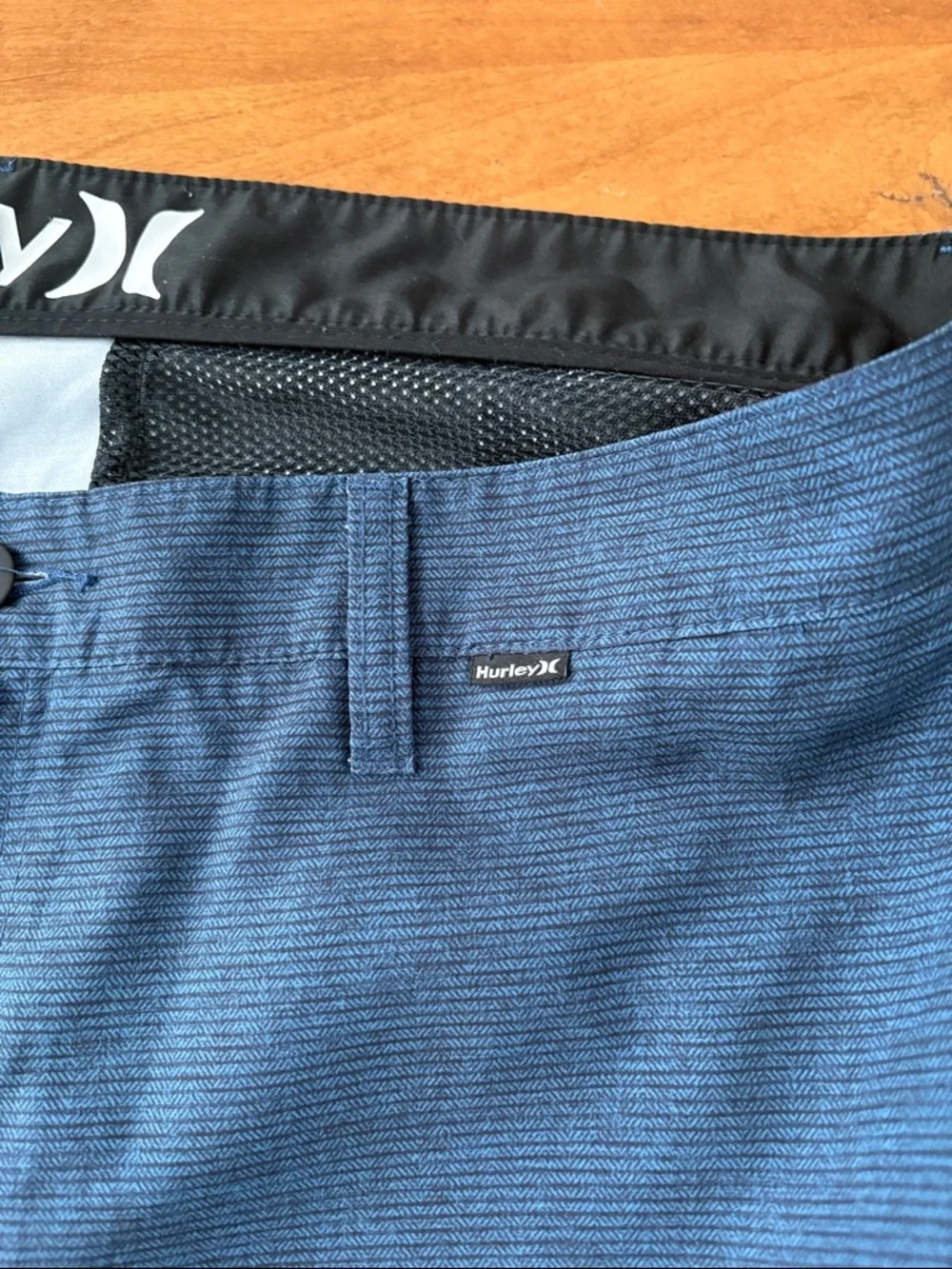 Hurley flat front